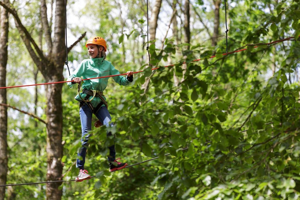 Center Parcs Les Ardennes Hotel วีแยลซาลม์ ภายนอก รูปภาพ